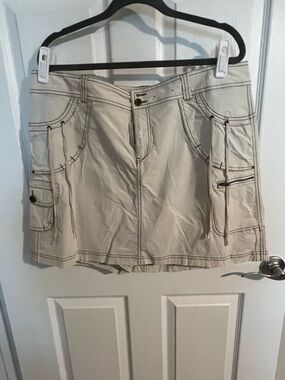 Lane Bryant Cream Mini Skirt with Contrast Stitching